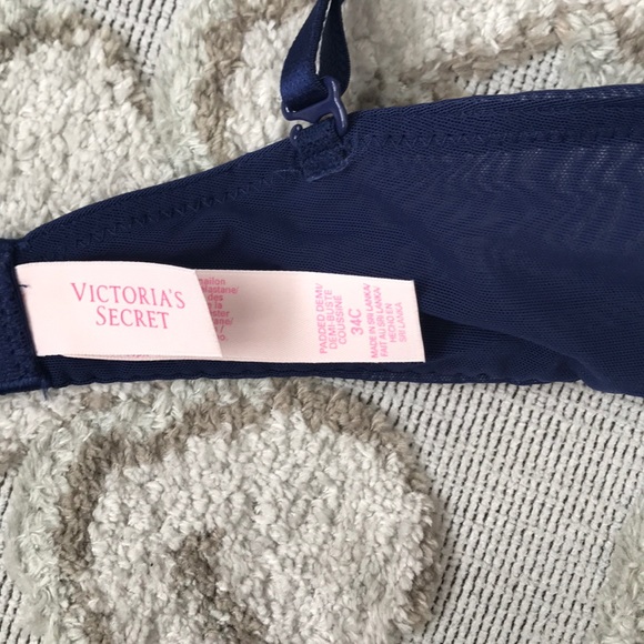 New Victoria secret bra - Picture 3 of 3